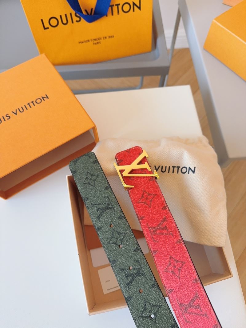 l0vis Vvtt0n belts